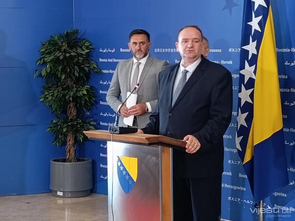 Peulić: Uzeli su nam 243 miliona KM, dajte nam minimum