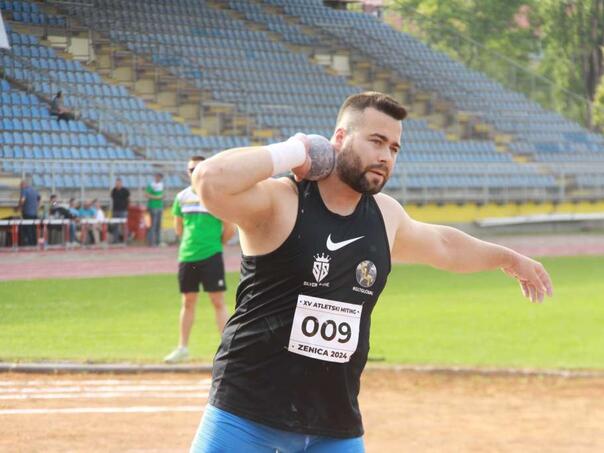 Pezer osvojio bronzanu medalju na Balkanskom dvoranskom prvenstvu u Beogradu