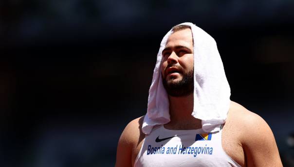 Pezer s novim rekordom sezone od 20,91 metara zauzeo treće mjesto u Beogradu