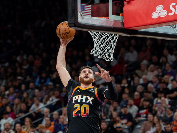 Phoenix slavio, nova dobra partija Nurkića