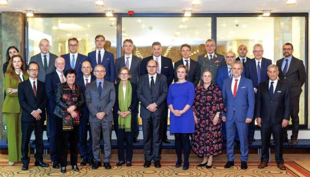 PIC nastavlja sjednicu, zaključke će saopštiti Schmidt