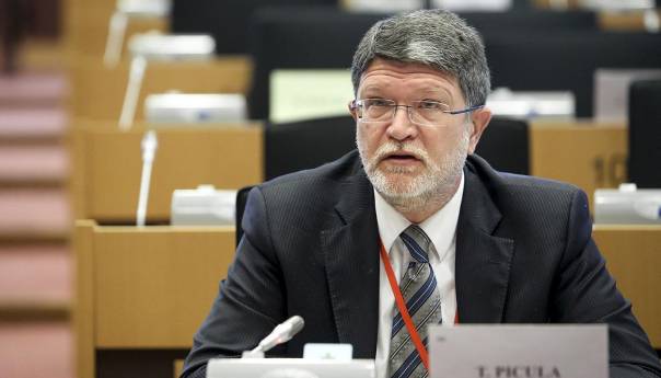 Picula piše preporuke za proširenje EU: BiH što prije dati status kandidata