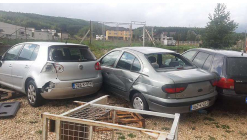 Pijavica napravila veliku štetu na vozilima i obiteljskim kućama u Tomislavgradu