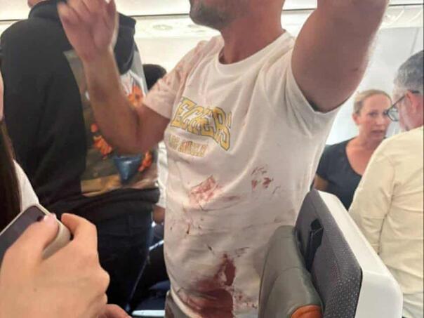 Pilot izbo kolegu i pokušao srušiti avion za Izrael