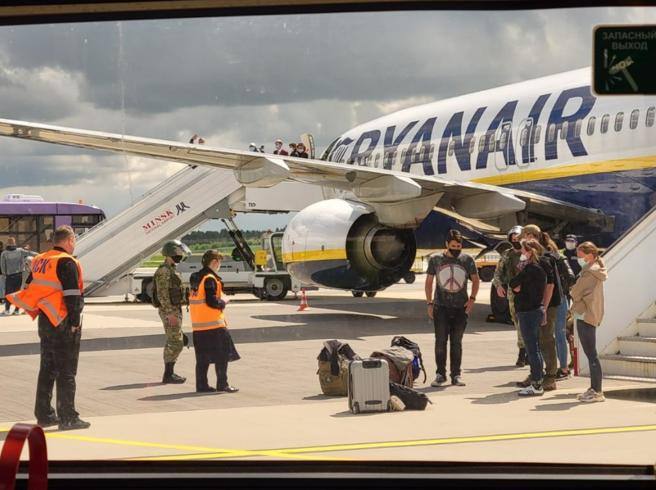 Pilot Ryanaira nije imao izbora nego da prinudno sleti u Bjelorusiju