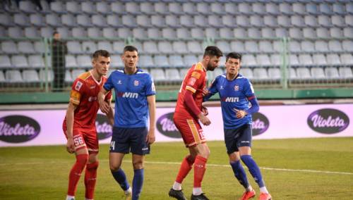 Pirova pobjeda Širokog na Pecari, Velež ide u polufinale