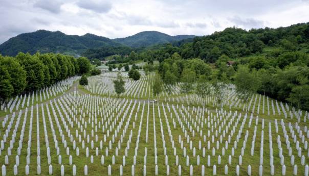 Pismo predsjedniku Njemačke: Zašto nagrađujete negatore genocida?