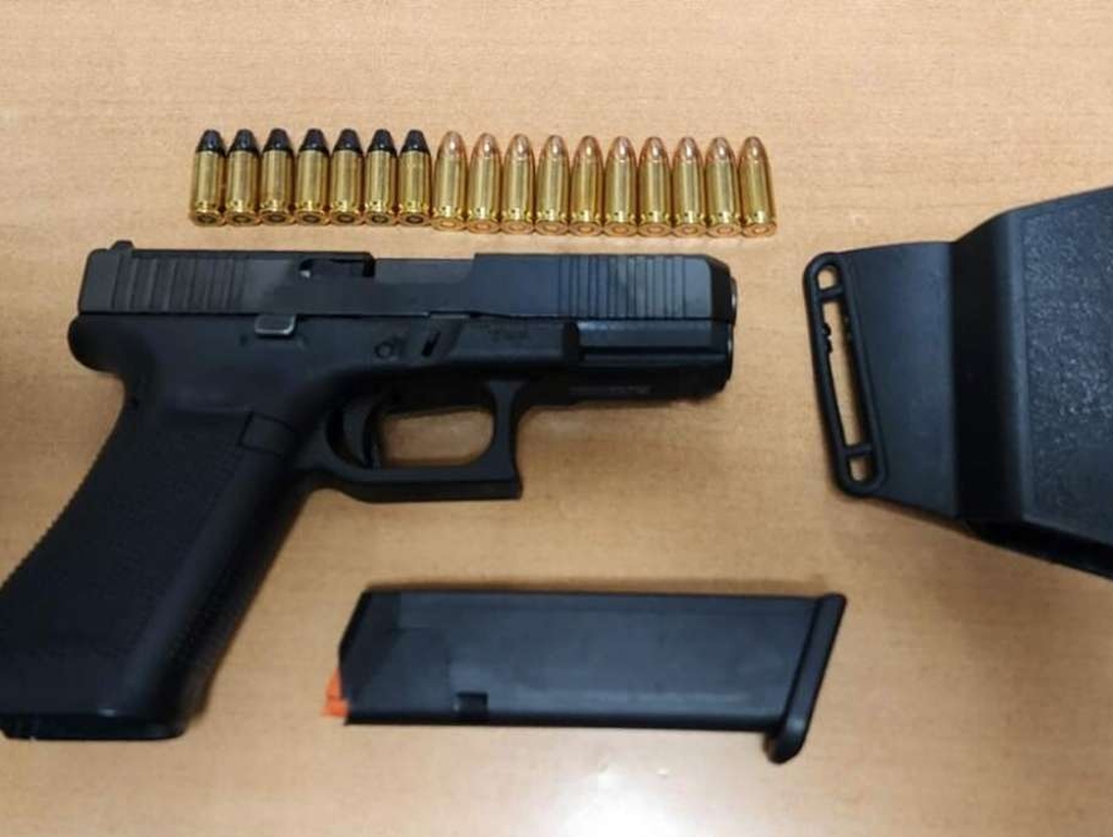 Pištolj i municija pronađeni u vozilu Počasnog konzulata Bjelorusije u BiH