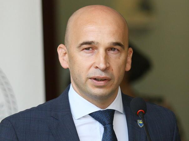 Pivić: Licemjerne optužbe iz RS-a, nema Plana rasta ako degradira BiH