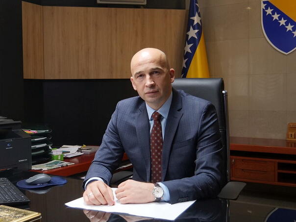 Pivić: Trojka prihvatila Dodikove zahtjeve o Ustavnom sudu BiH, nema ukidanja entitetskog veta