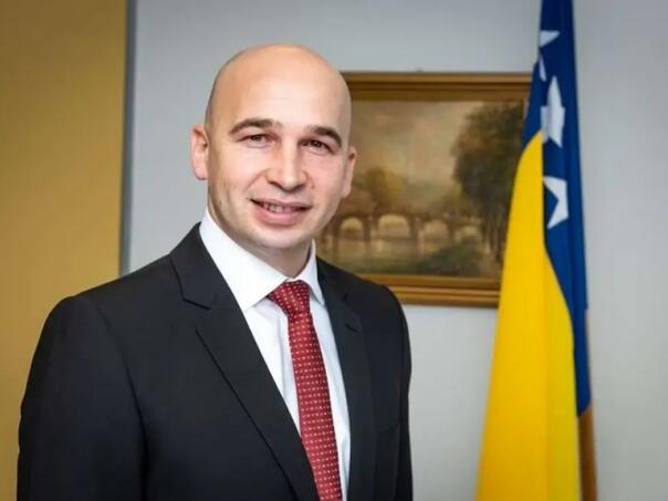 Pivić: U raspodjeli 257 miliona KM za gradnju puteva u FBiH, ZDK nije pripala niti jedna marka