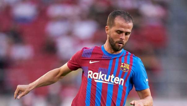 Pjanić dobio odriješene ruke da nađe novi klub