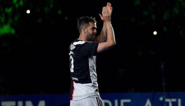 Pjanić poslao poruku navijačima Juventusa nakon prelaska u Barcelonu