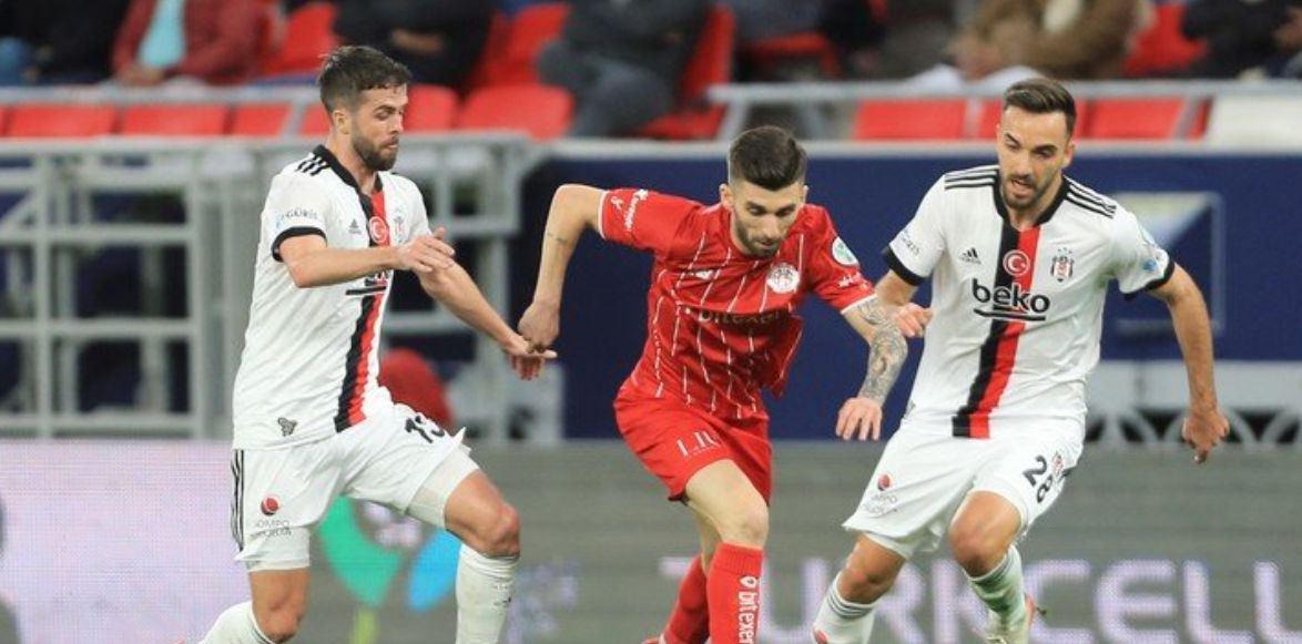 Pjaniću prvi trofej sa turskim timom: Besiktasu pripao Superkup