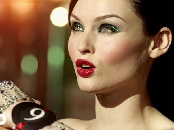 Pjesma iz 2001. godine preko noći postala apsolutni hit zbog filma 'Saltburn'