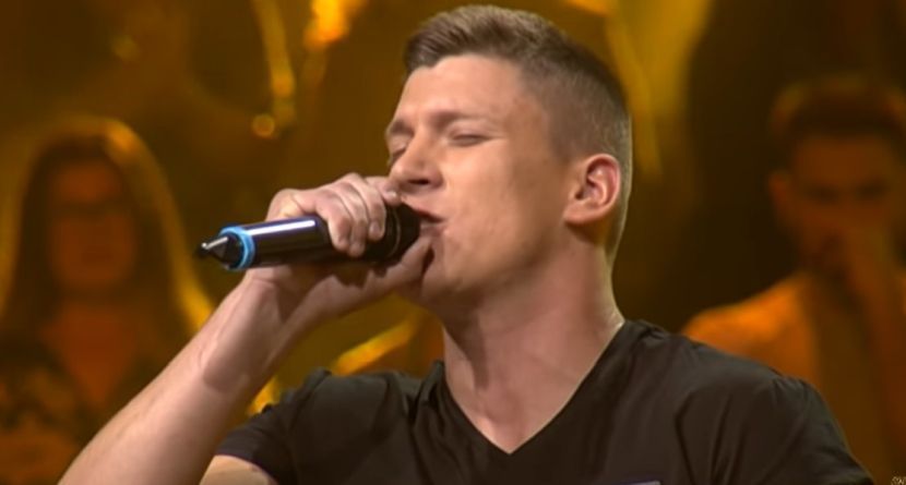 Pjevač rodom iz BiH poginuo u stravičnoj nesreći kod Dobanovaca
