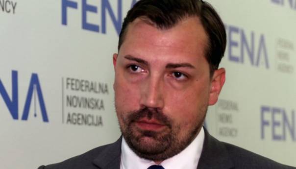 Plakalo: Bez značajnijih pomaka za BiH i u narednih šest mjeseci