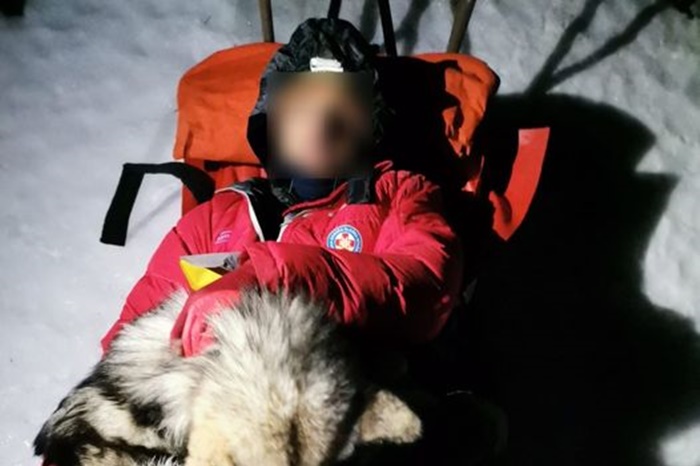 Planinara na Velebitu spasio njegov pas, grijao ga tijelom 13 sati