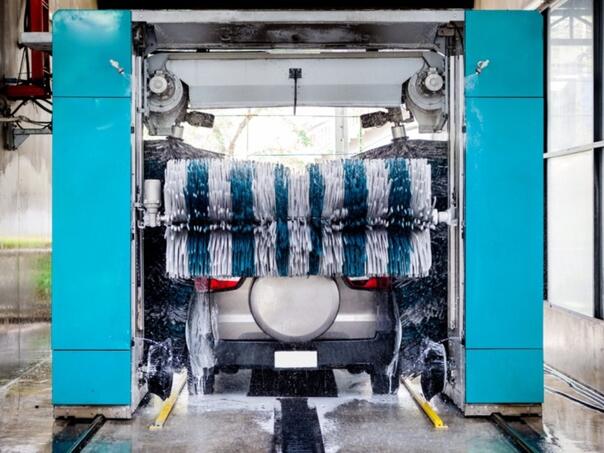 Plati i idi: Kako se razvijaju samouslužni biznisi bez osoblja?