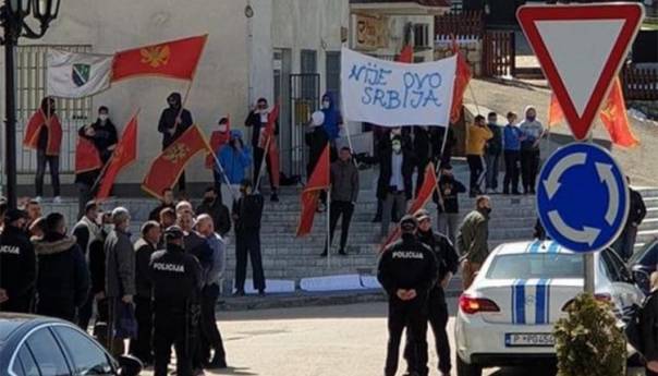 Plav poručio Abazoviću: Nije ovo Srbija