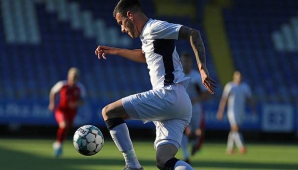 Plavi uz hat-trick Lendrića teniskim rezultatom slavili nad Igmanom