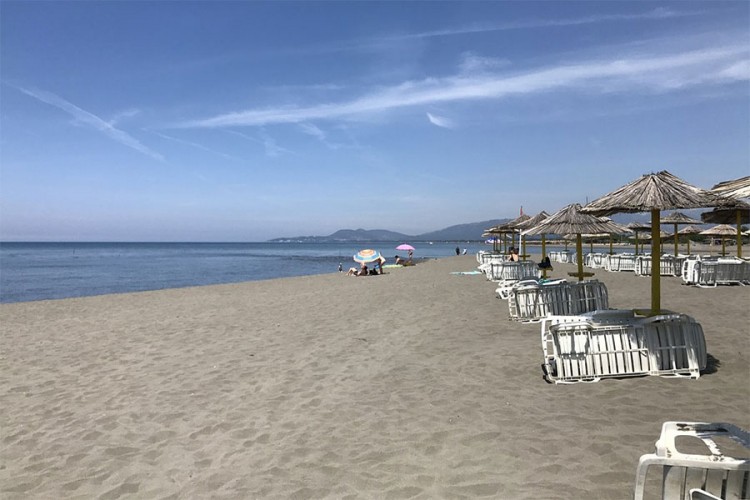 Plaže na crnogorskom primorju otvorene od petka