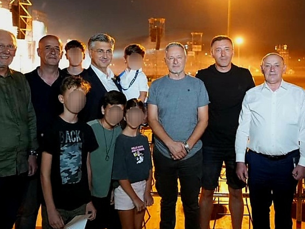 Plenković doveo djecu na probu, Thompson im dao autograme