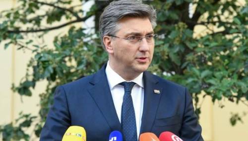 Plenković: Epidemiološka situacija relativno dobra, no potreban oprez