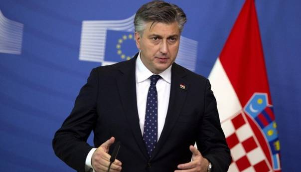 Plenković: Hrvatska ima dovoljno cjepiva da cijepi cijelu Hrvatsku i BiH