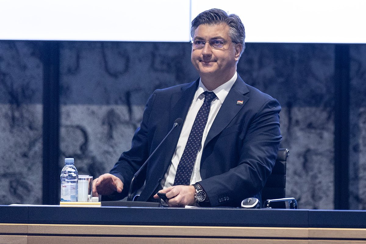 Plenković: Hrvatska ne posustaje u vojnoj pomoći Ukrajini