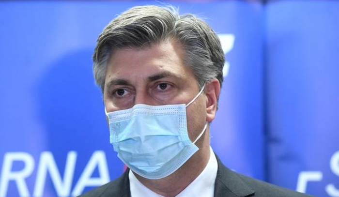 Plenković: Hrvatska za sada ne odustaje od cijepljenja AstraZenecom