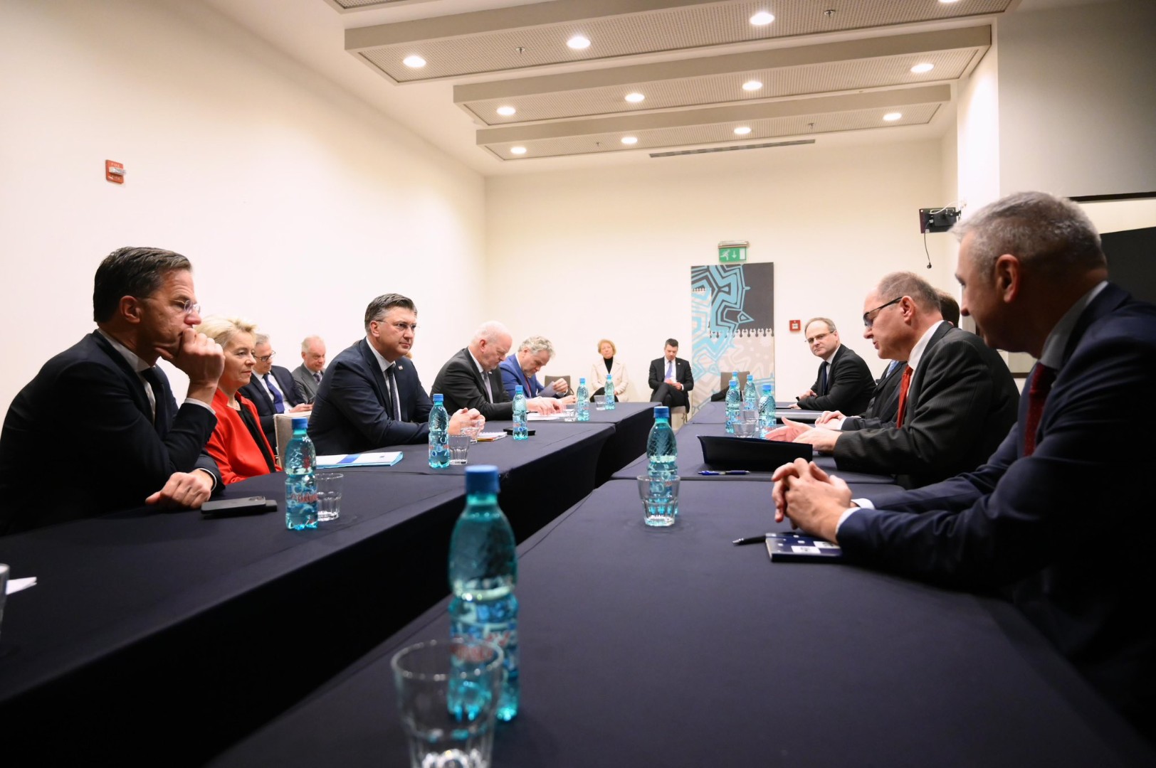 Plenković i Leyen održali sastanak s Schmidtom
