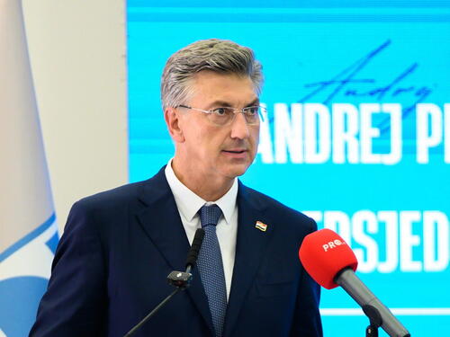 Plenković izbjegao odgovor o sankcijama Dodiku zbog zločinca Mladića