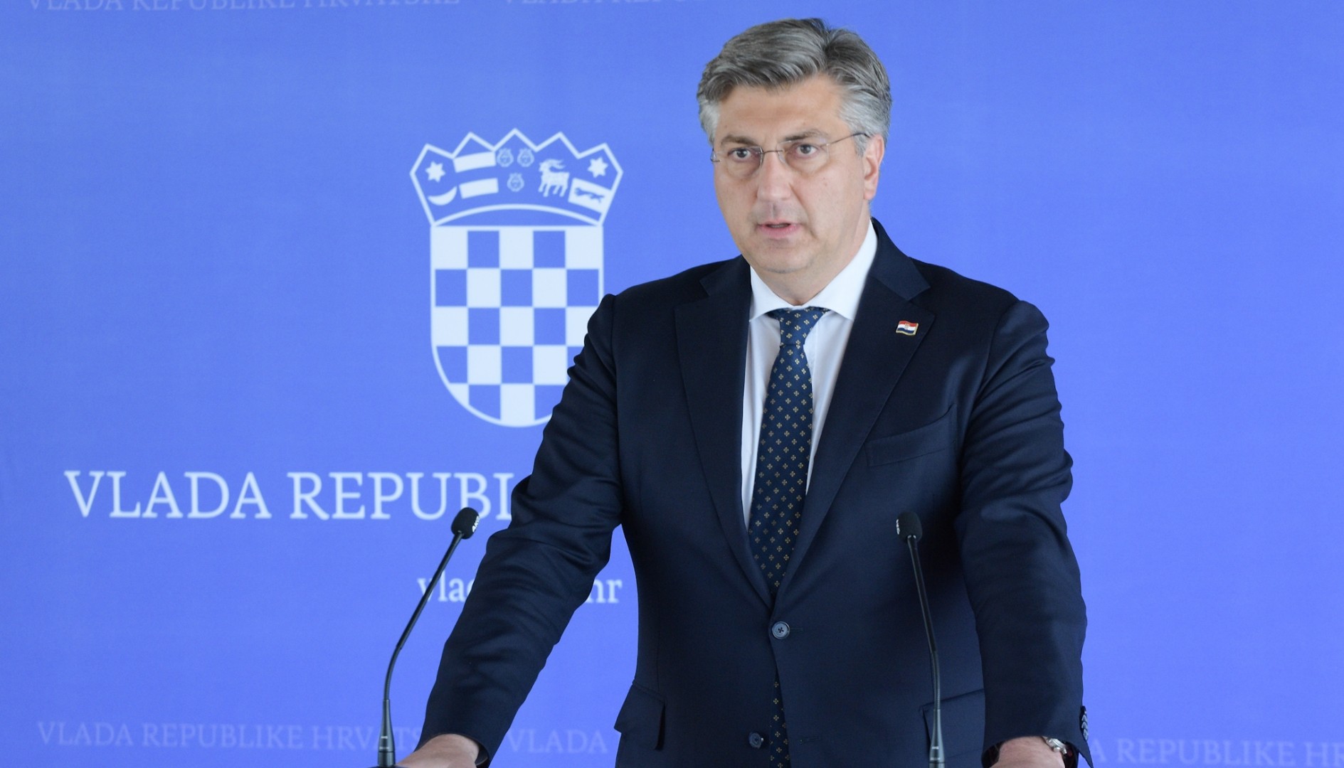 Plenković: Ne znam ništa o tome da je Armija RBiH ubijala izbjeglice u Oluji