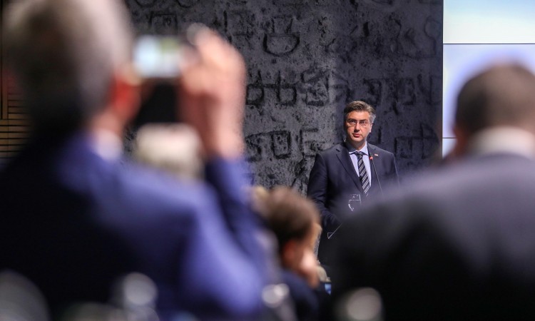 Plenković: Nije 'fer' da je Sjeverna Makedonija ostavljena u čekaonici