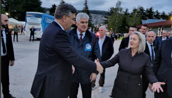 Plenković: Nije gotovo, ima vremena da Schmidt nametne odluku