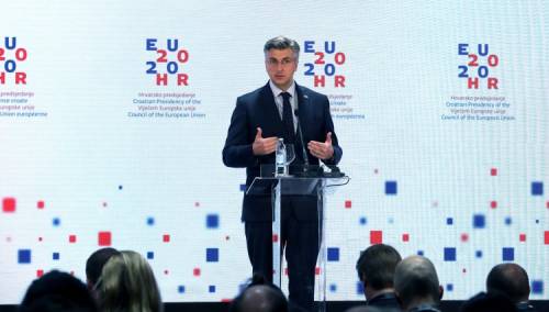 Plenković: Nikad nećemo podići bodljikavu žicu prema BiH