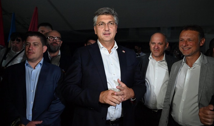 Plenković o kritikama iz BiH: Ispod mosta bi prošao i Titanic