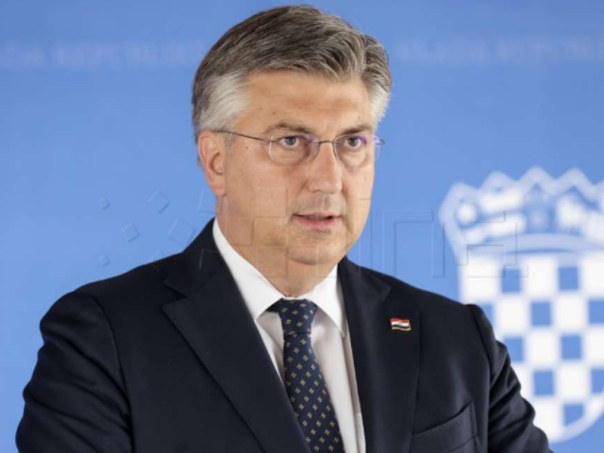 Plenković o nezakonitim migracijama: Problem treba riješiti na izvoru