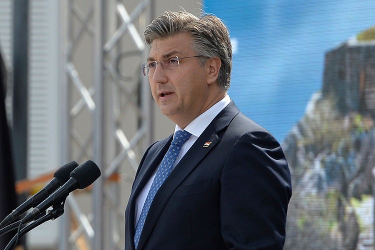 Plenković: Pobijedili smo virus u prvom poluvremenu