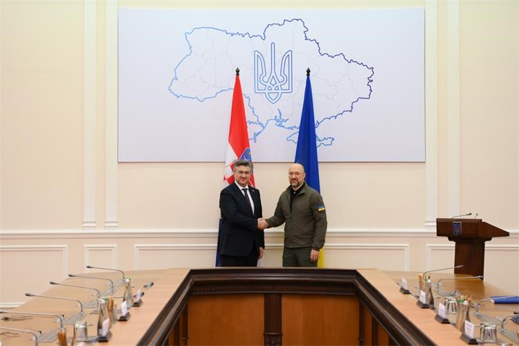 Plenković posjetio Kijev: Sastat će se sa Zelenskim