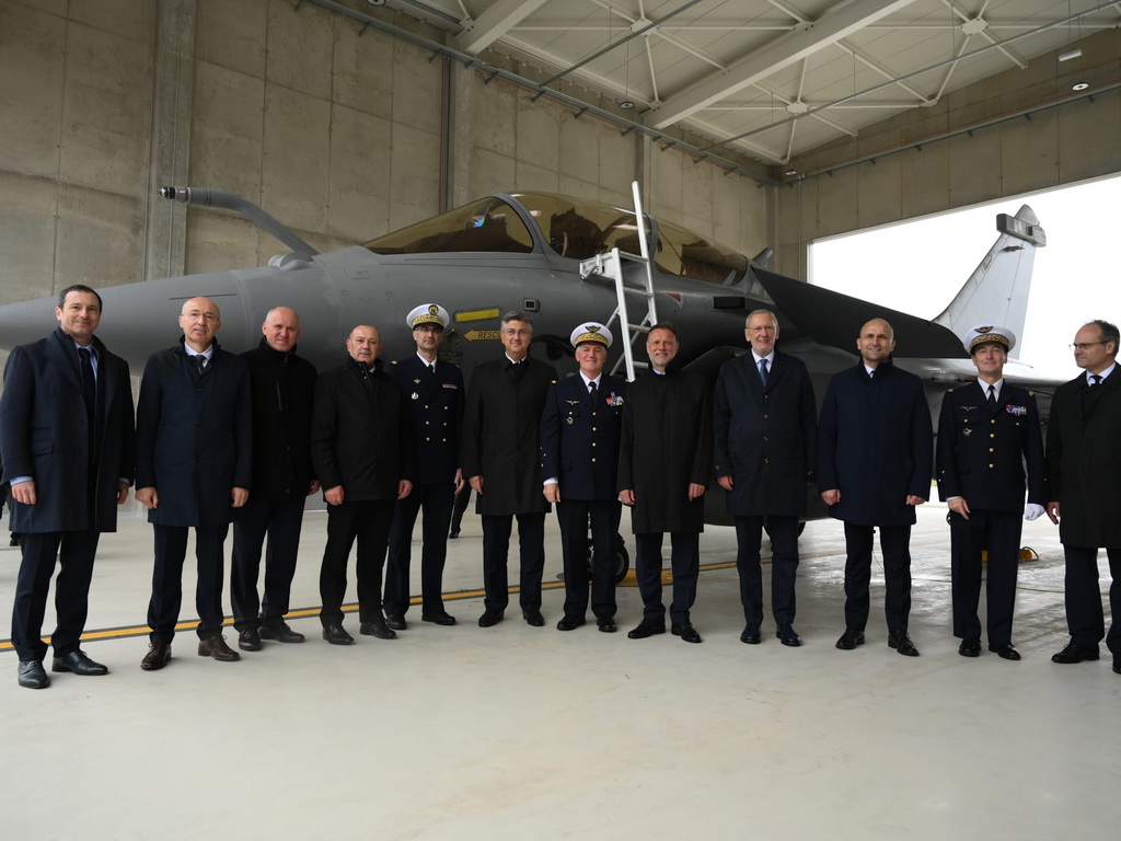 Plenković: Rafalei će idućih 40-ak godina štititi hrvatsko nebo