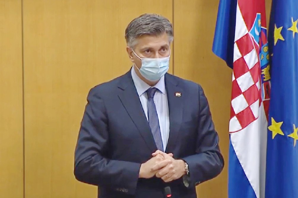 Plenković: S žalošću primio vijest o smrti velikana Nadarevića