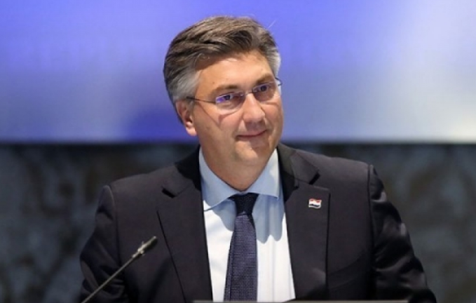 Plenković se sastaje s NATO-ovim zapovjednikom u bazi pored Madrida