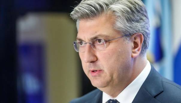Plenković: Svako zaoštravanje retorike usporava dijalog Zagreba i Beograda
