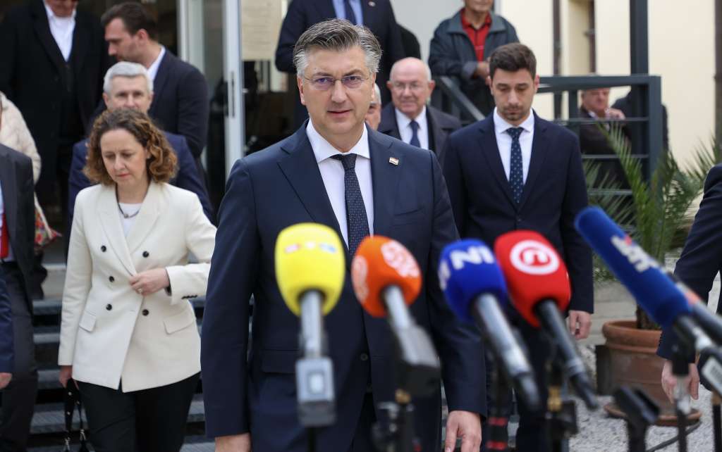 Plenković: Svi trebaju poštovati odluke DIP-a