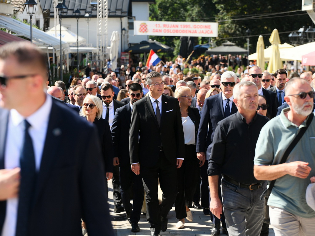 Plenković u Jajcu na obilježavanju 30. godišnjice operacije Maestral
