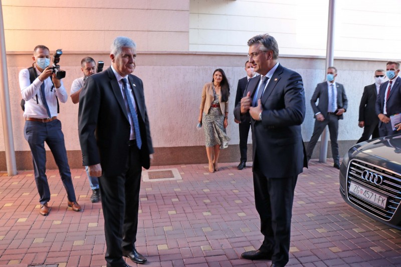 Plenković u Mostaru, sastao se sa Čovićem