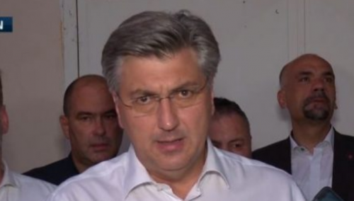 Plenković: U zadnjih šest godina nije se dogodilo da je izgorjelo ovoliko kuća