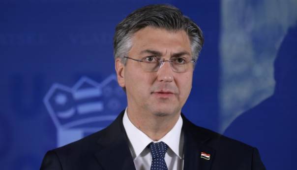 Plenković: Vlada će s najvećim poštovanjem čuvati dignitet Domovinskog rata